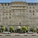 Cape Royale 2 Bedroom Luxury Apartment With Views